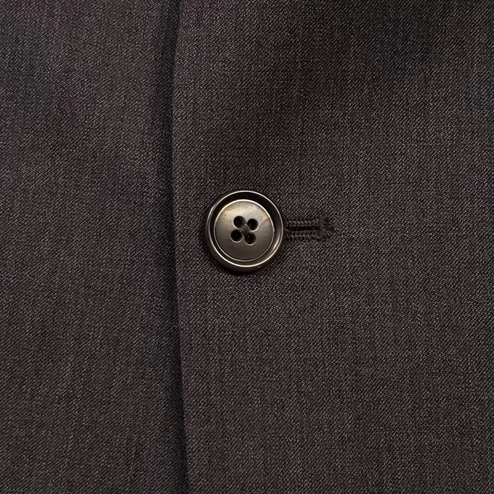 Jos. A. Bank Suit Mens 42R 36W Gray Tailored Fit Executive Wool 2-Piece Set